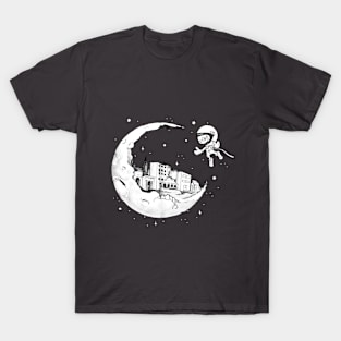 lunatic city T-Shirt